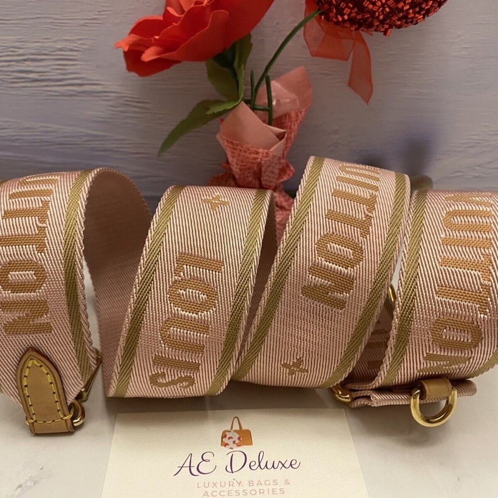 Louis Vuitton Multi Pochette Accessoires Monogram Pink Clutch Crossbody - Picture 6 of 13